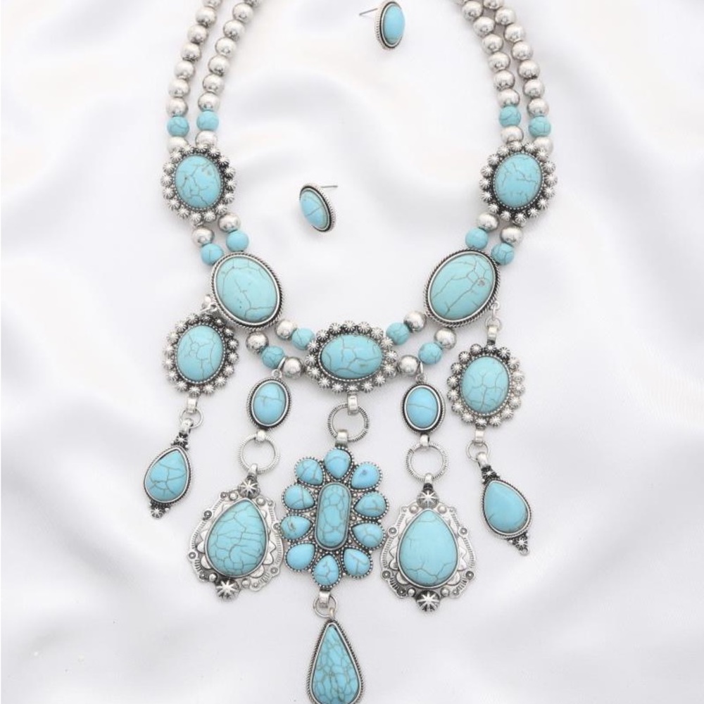 Beaded Necklace with earring
